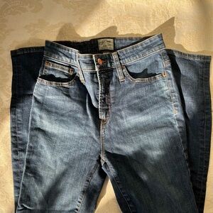 Jcrew Curvy Toothpick Jeans Size 26, worn once
